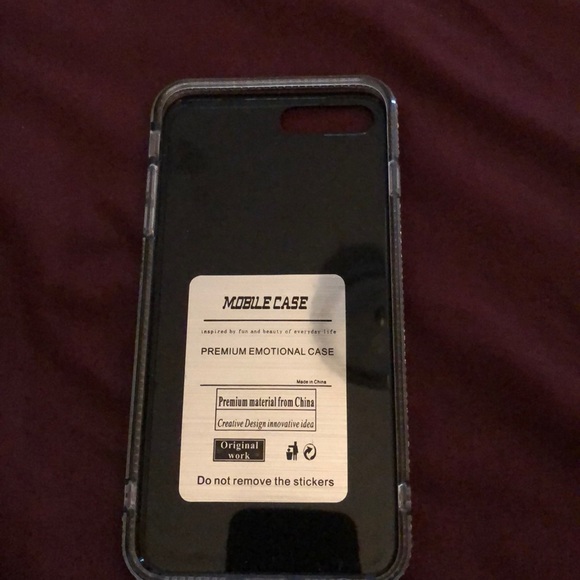 iPhone 8 Plus case - Picture 2 of 2